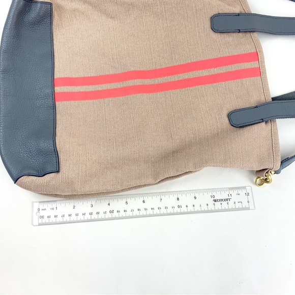 Gap Sporty Linen Tote Bag - Picture 12 of 12